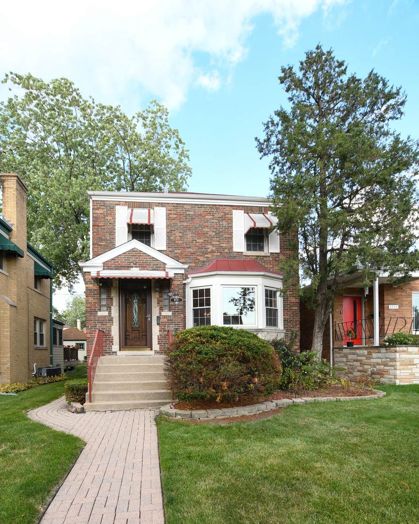 9731 Claremont Avenue - Photo 1