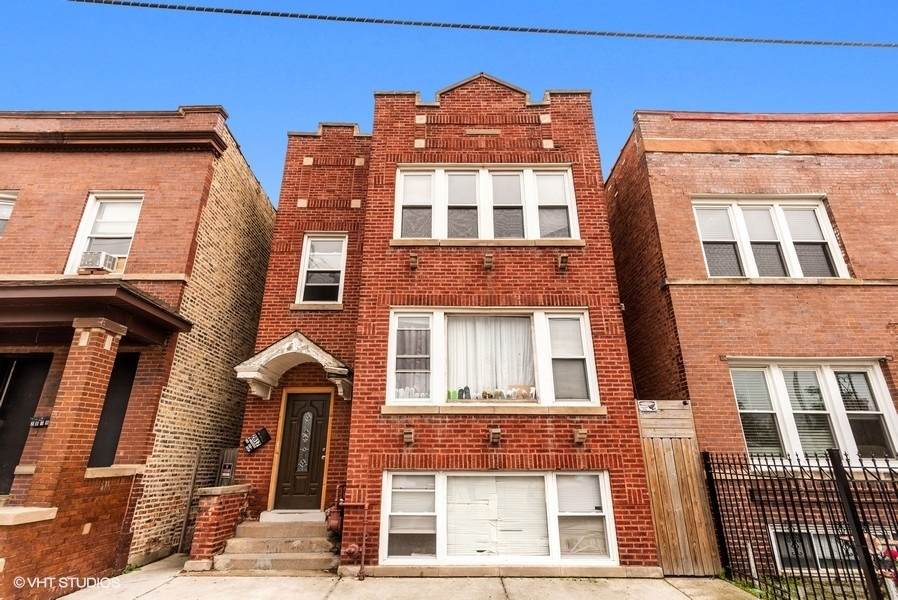 2817 Clybourn Avenue - Photo 1