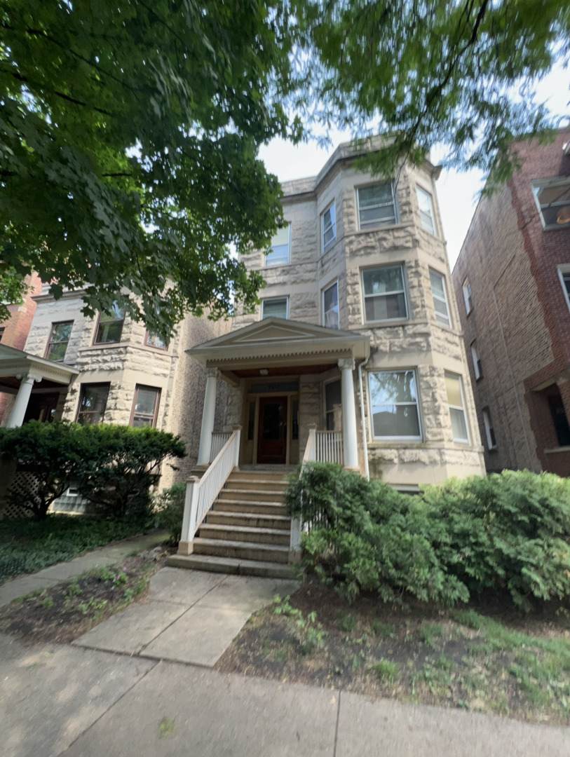 5517 Glenwood Avenue - Photo 1