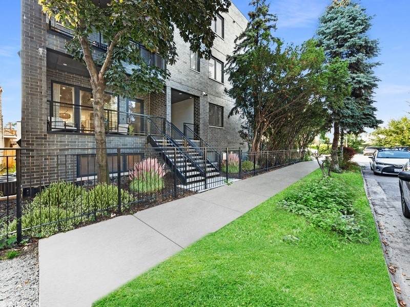 2342 Leavitt Street - Photo 1