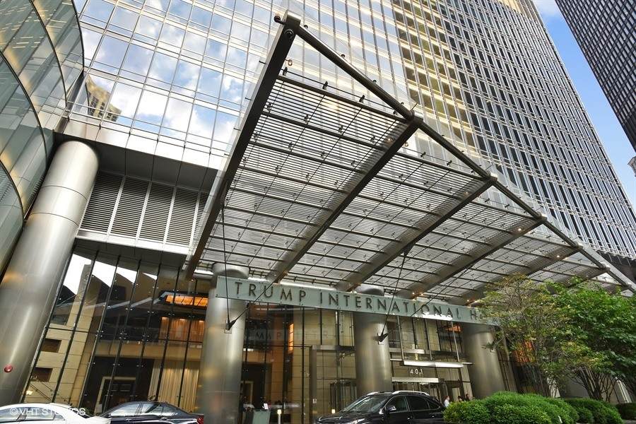 401 Wabash Avenue - Photo 1
