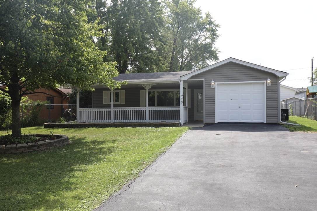 449 Auburn Lane - Photo 1