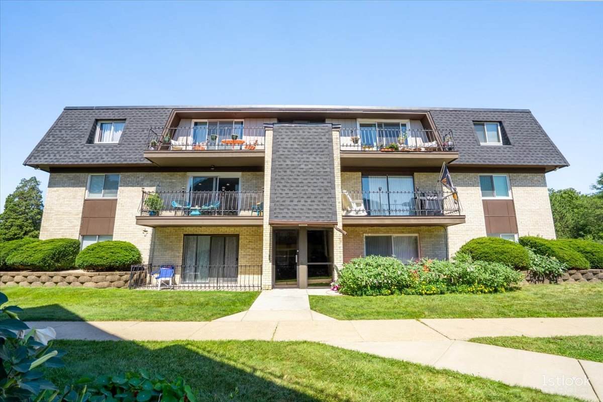 11123 84th Avenue - Photo 1