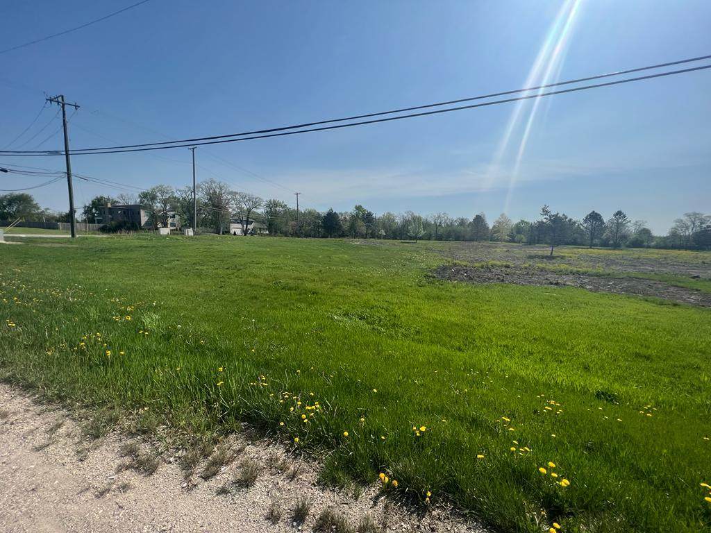 33463 Fairfield Road - Photo 1