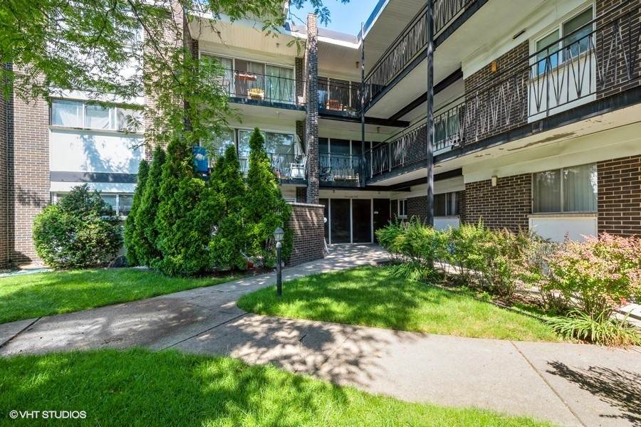 10125 Cherry Parkway - Photo 1