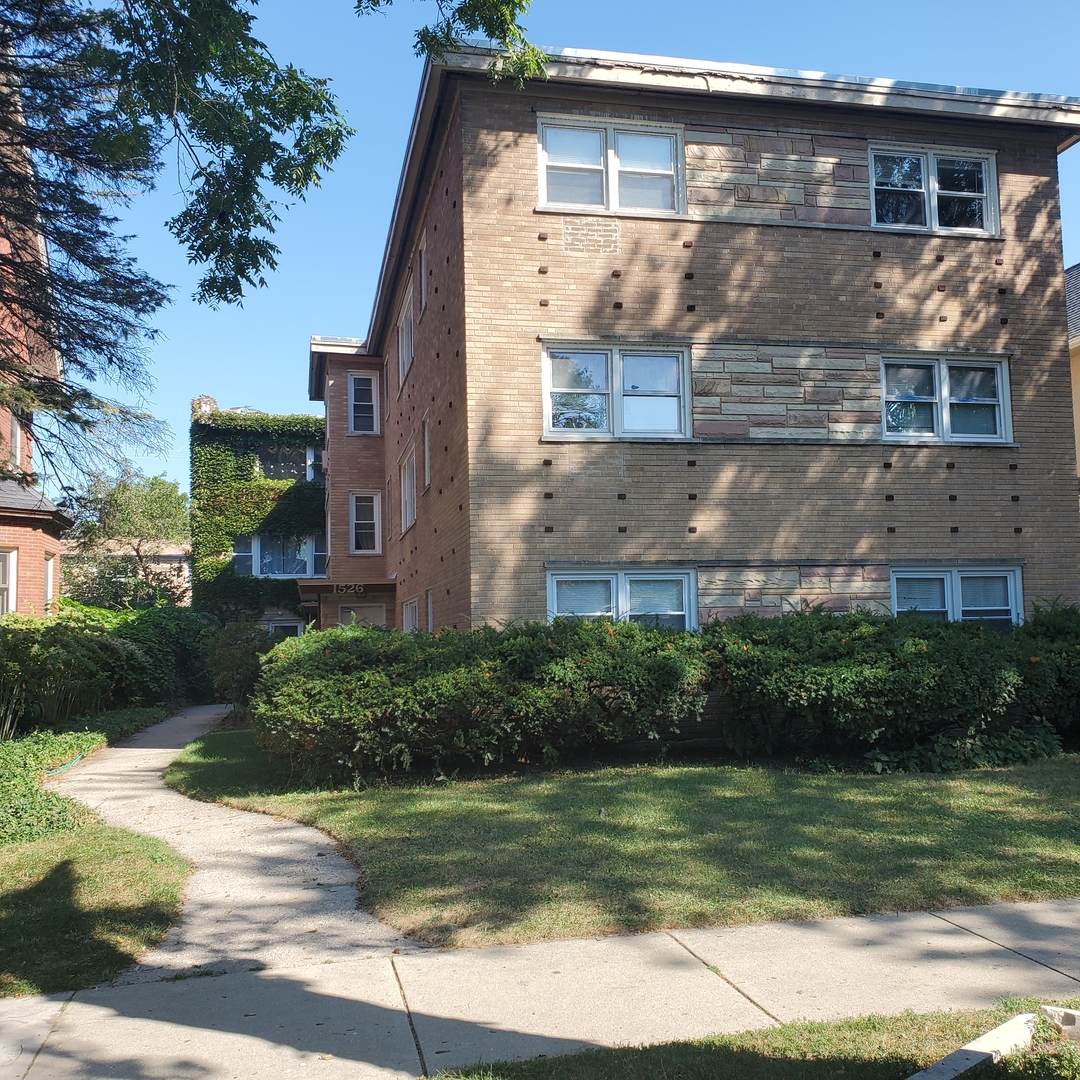 1528 Chase Avenue - Photo 1
