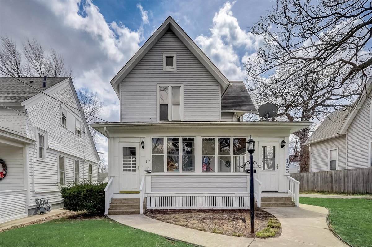 125 Oak Street - Photo 1