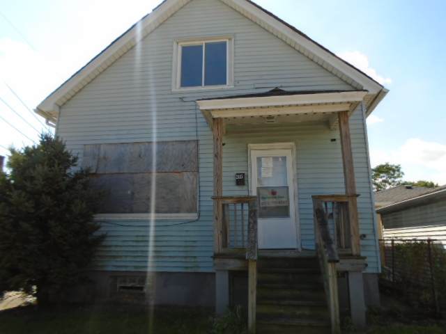 2115 York Street - Photo 1