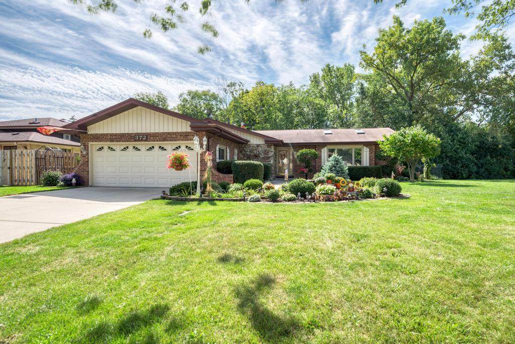372 Woodlane Court - Photo 1