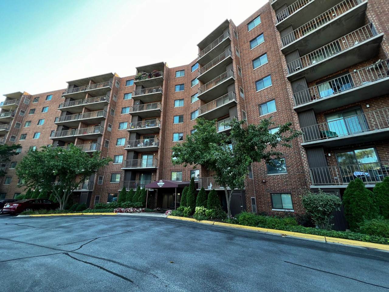 1 Bloomingdale Place - Photo 1