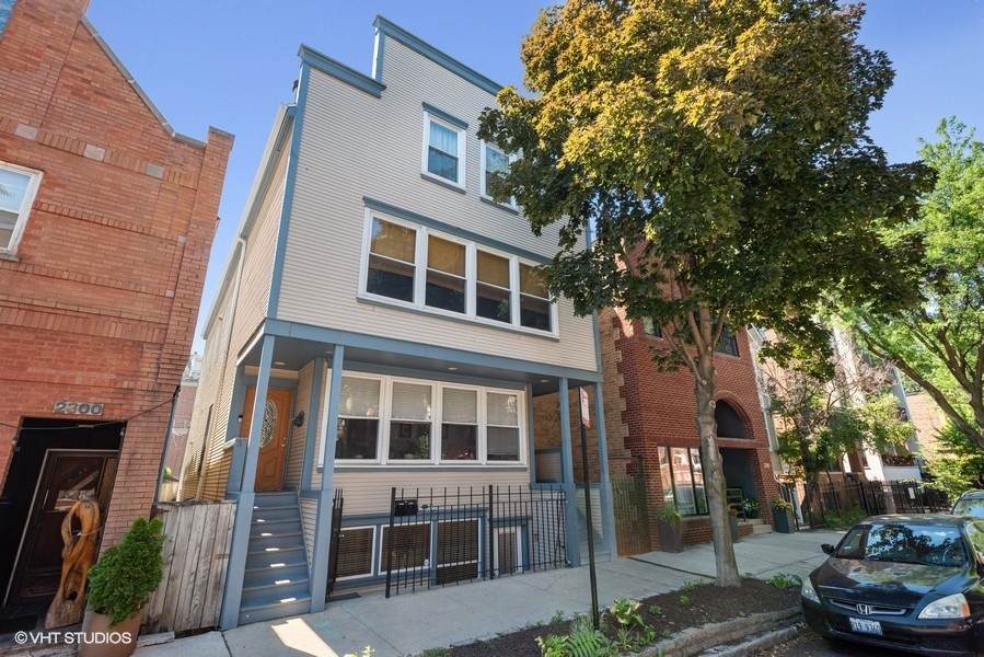 2302 Leavitt Street - Photo 1