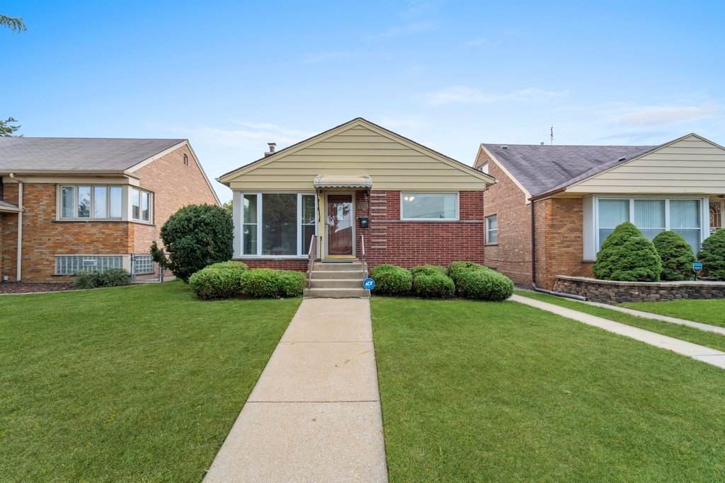 2837 83rd Street - Photo 1