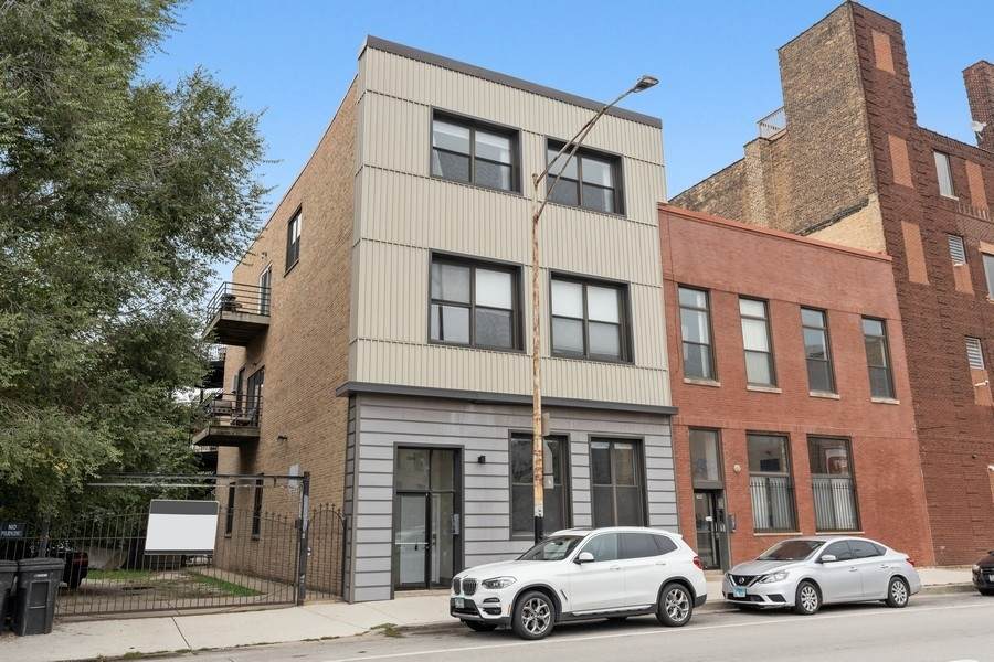 1346 Augusta Boulevard - Photo 1