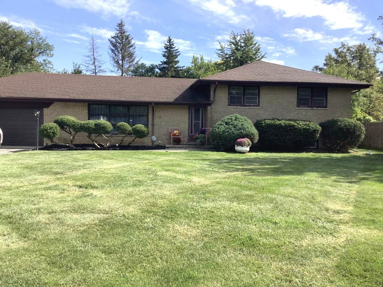 1S731 Vista Avenue - Photo 1