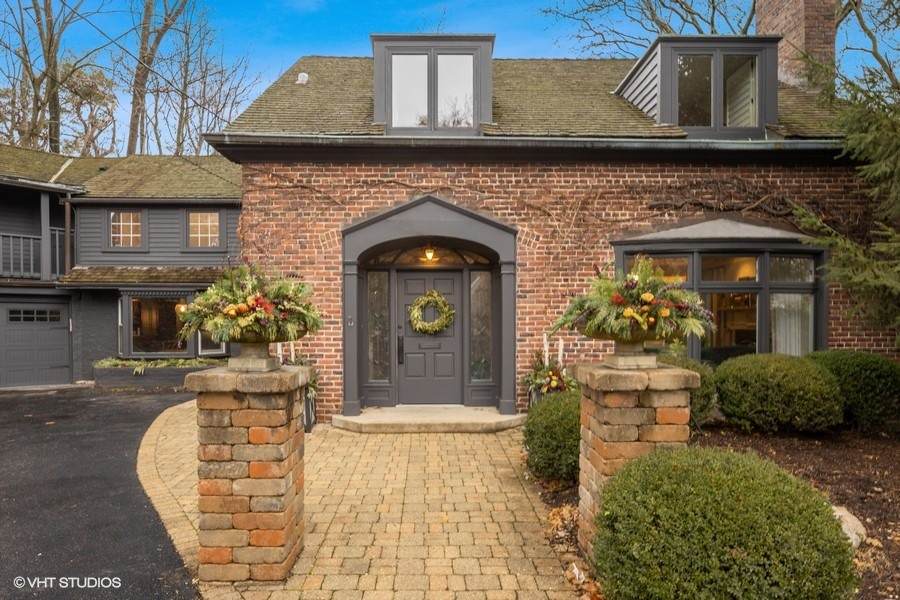 717 Park Avenue - Photo 1