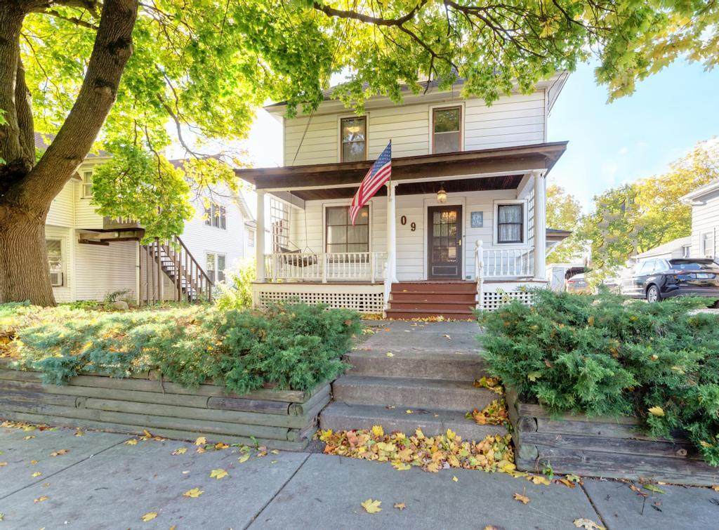 109 Washington Avenue - Photo 1