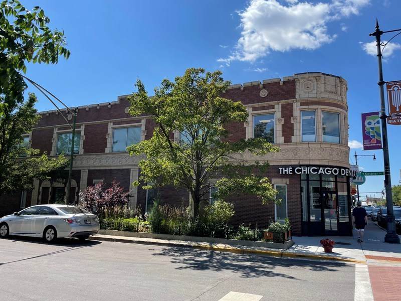 4403 Lawrence Avenue - Photo 1