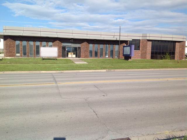 6125 Cass Avenue - Photo 1