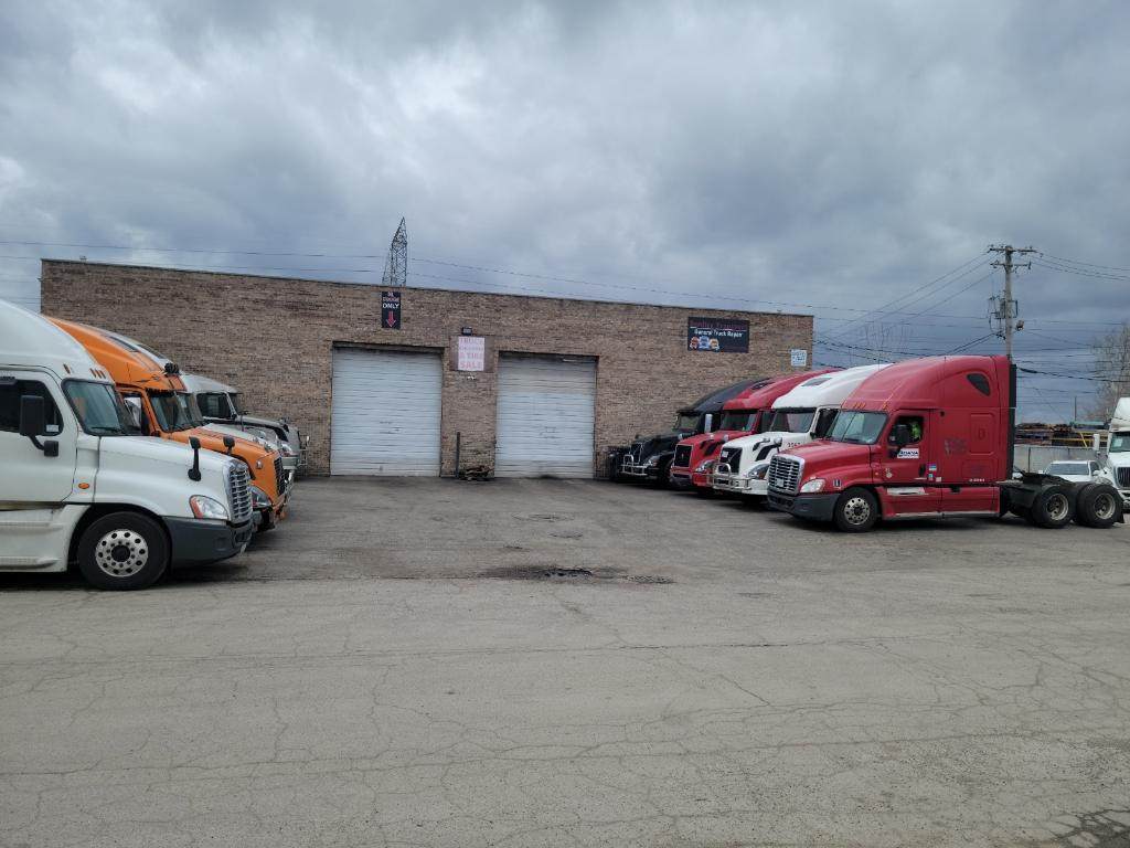 9010 Beloit Avenue - Photo 1
