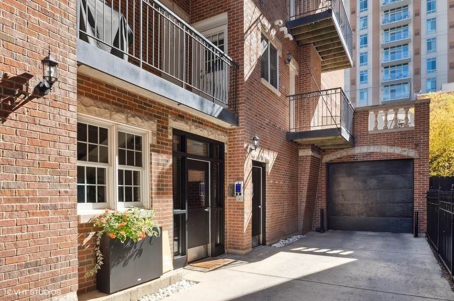 227 Scott Street - Photo 1