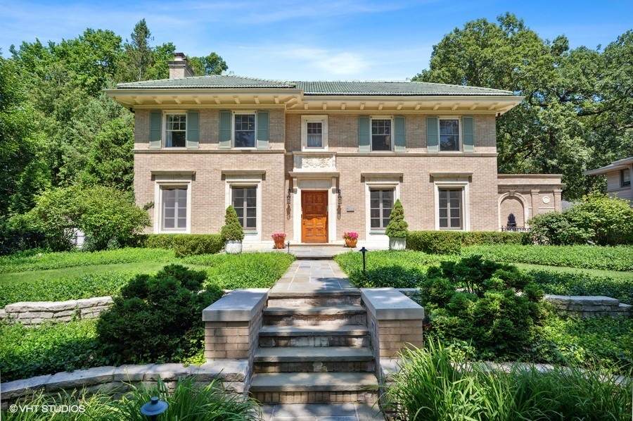 627 Warwick Road - Photo 1