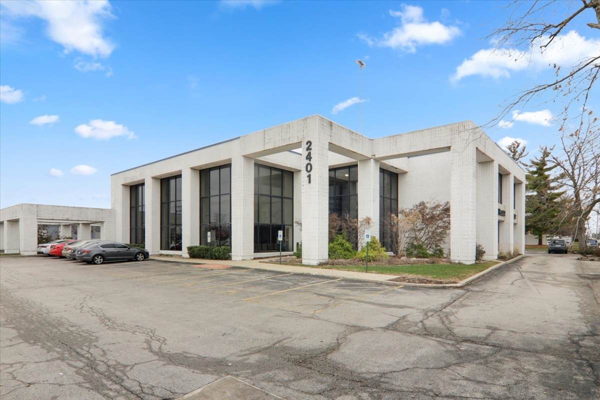 2401 Washington Street - Photo 1