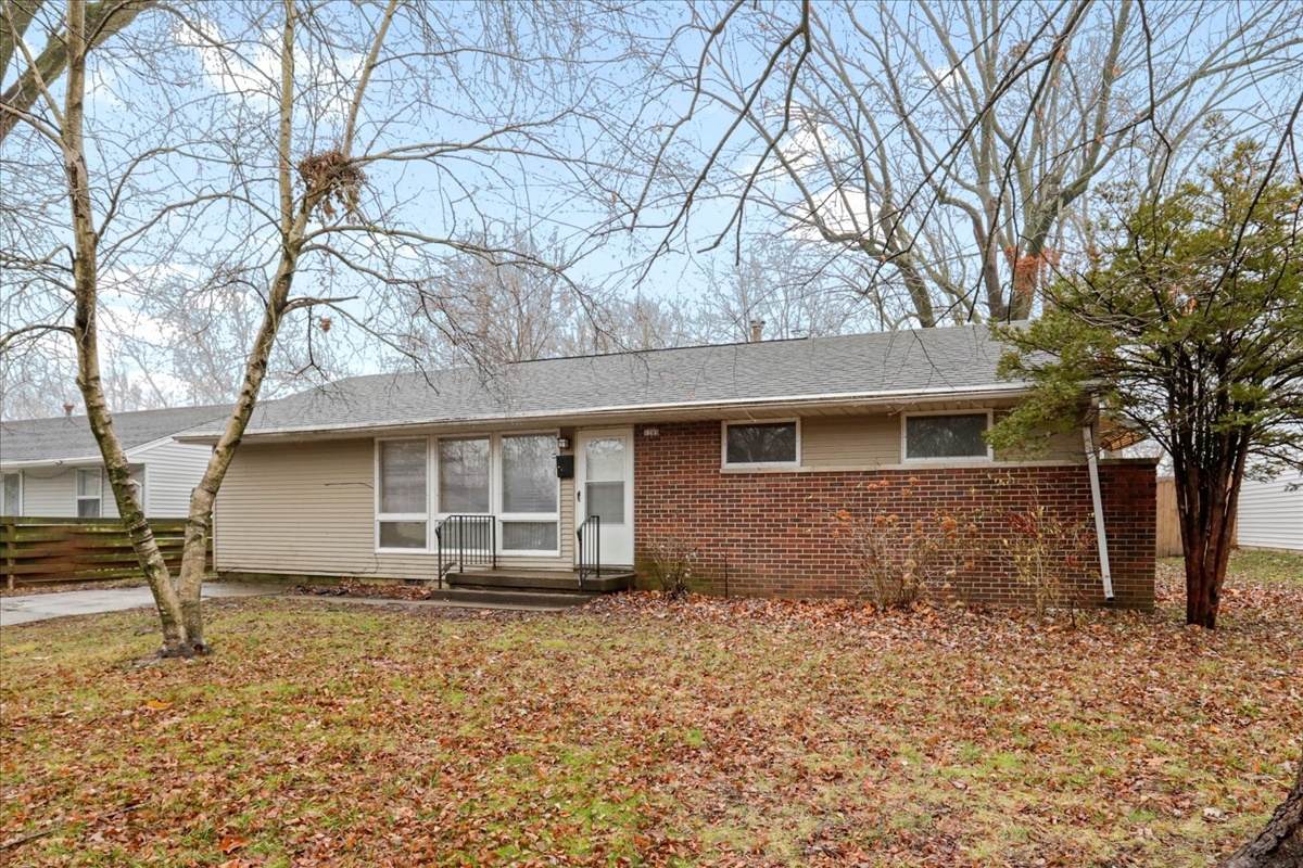 1205 Eureka Street - Photo 1