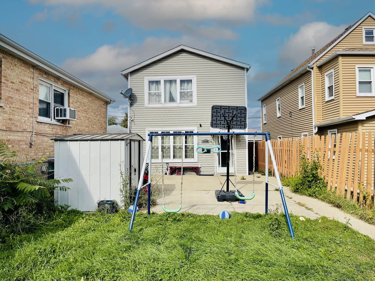 3606 57th Place - Photo 1