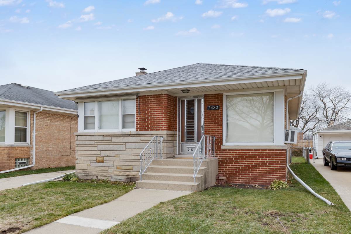 2432 Ernst Street - Photo 1
