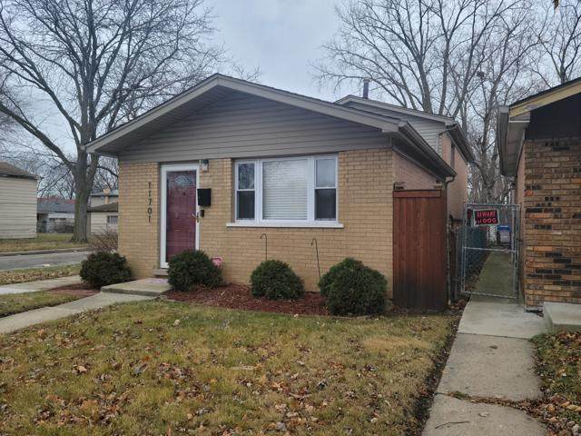 11701 Racine Avenue - Photo 1