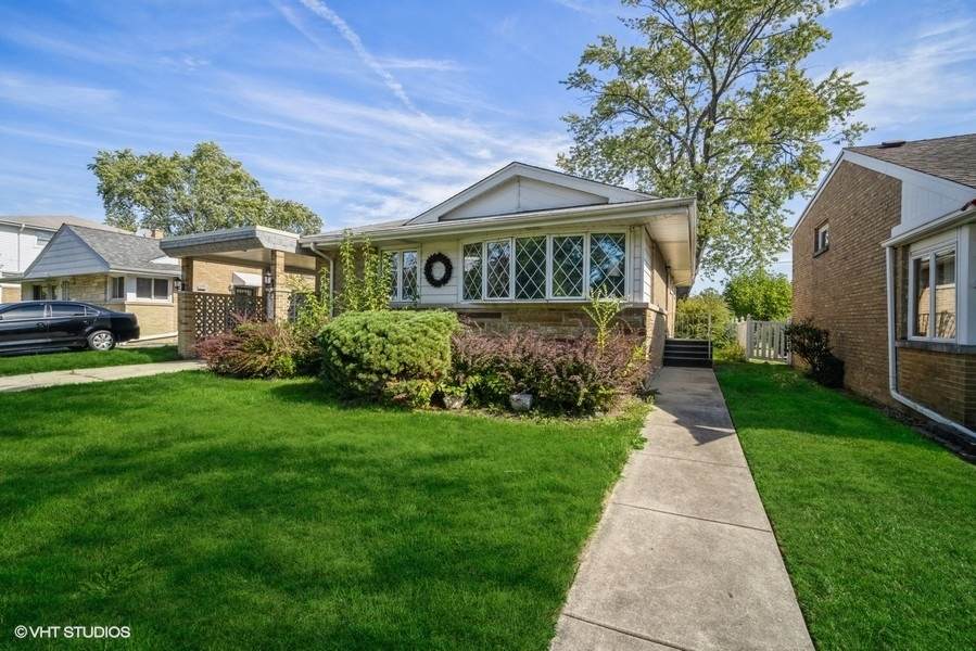 8723 Oriole Avenue - Photo 1