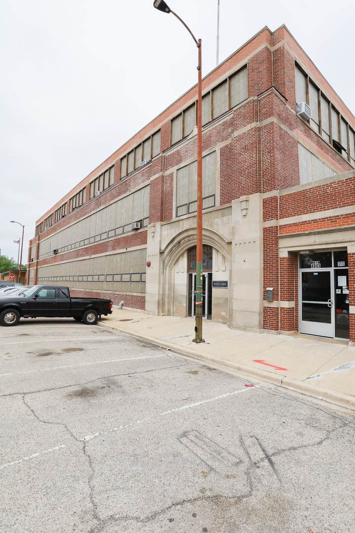 4045 Rockwell Street - Photo 1