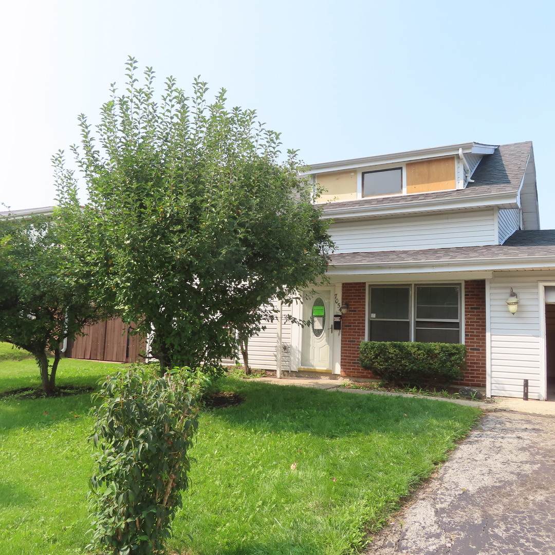 7054 Hemlock Street - Photo 1