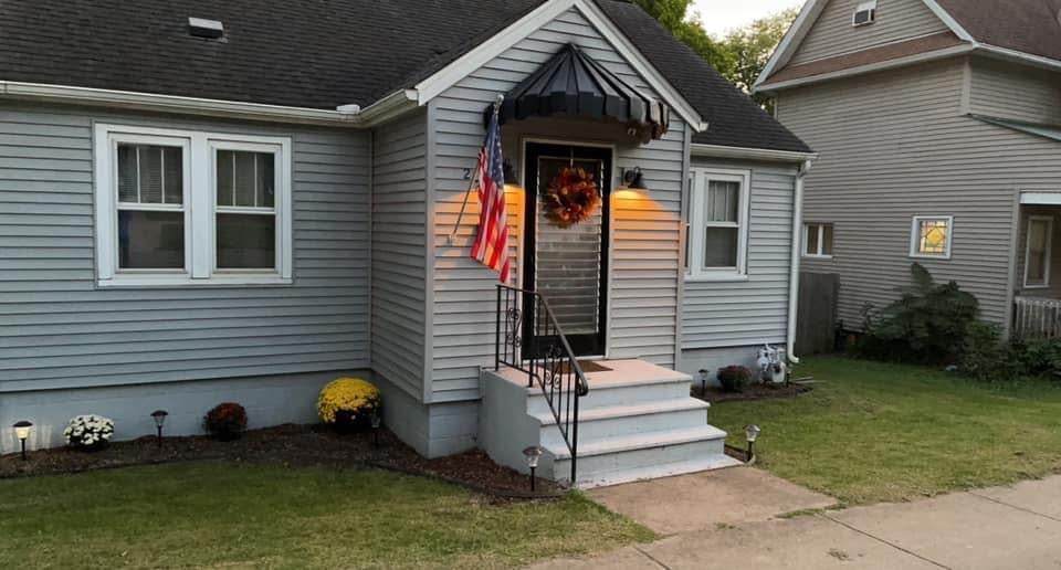 222 Bluff Street - Photo 1