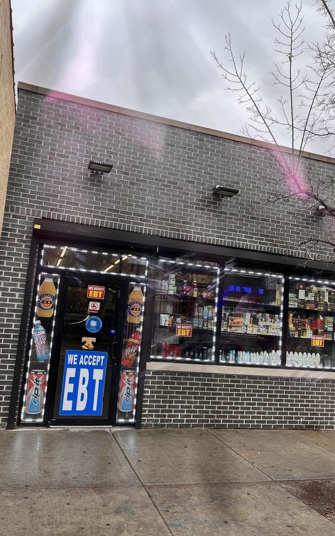 3815 Chicago Avenue - Photo 1