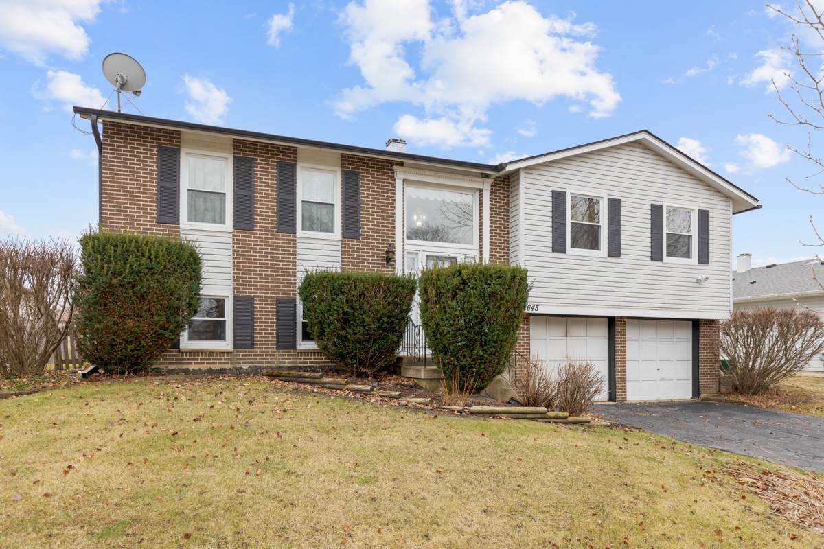 1645 Dakota Drive - Photo 1