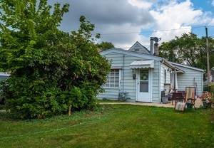 2827 Highland Avenue - Photo 1