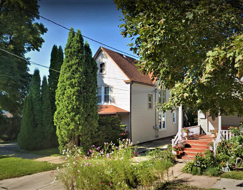 322 Hickory Street - Photo 1