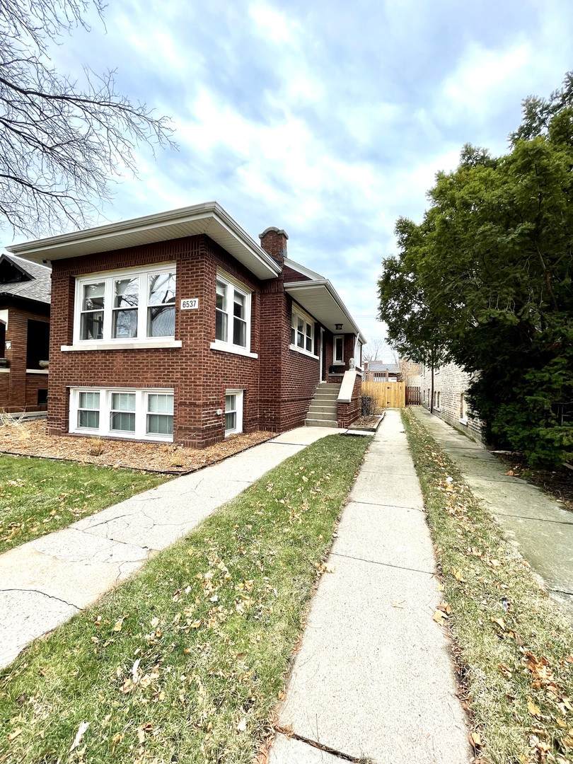 6537 Maplewood Avenue - Photo 1