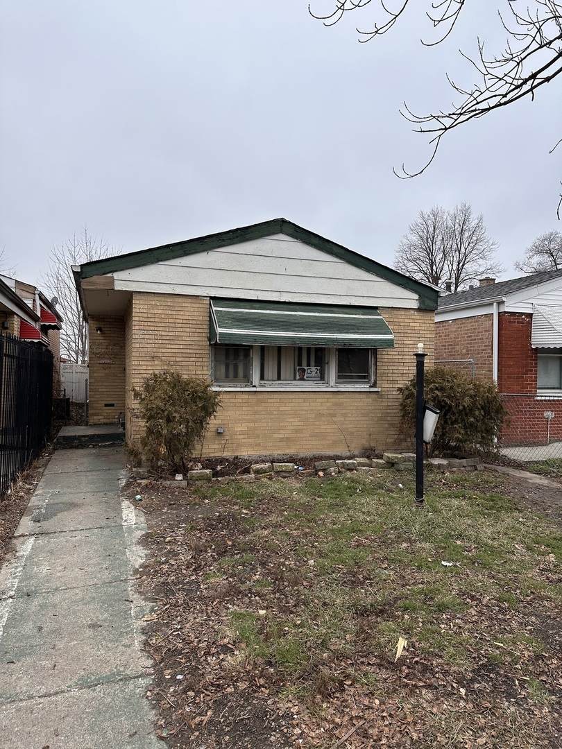 11438 Racine Avenue - Photo 1