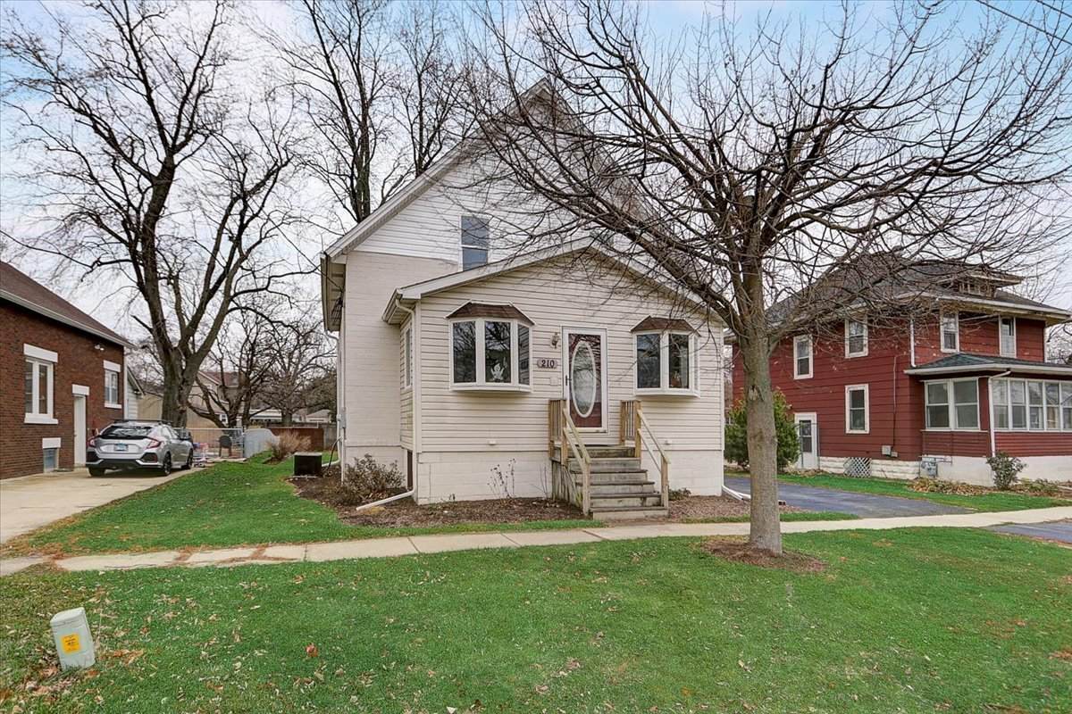 210 Garfield Street - Photo 1