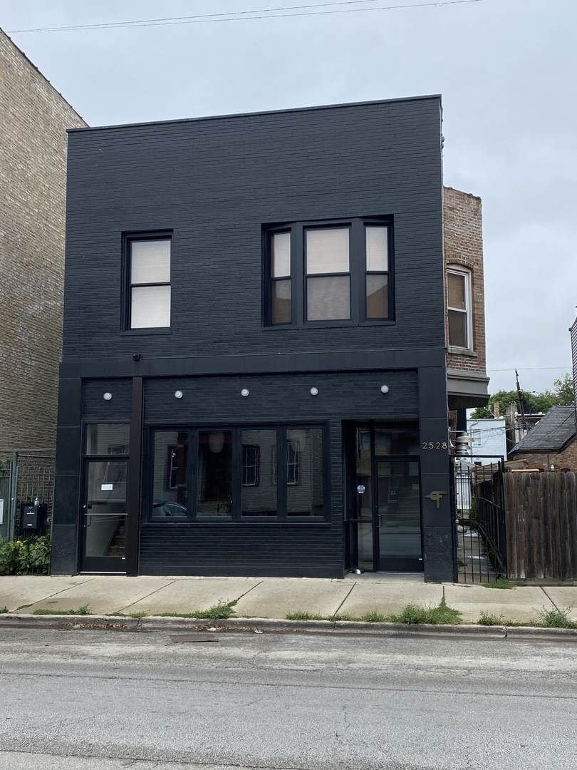 2528 California Avenue - Photo 1