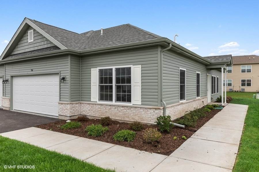 925 Lexington Street - Photo 1