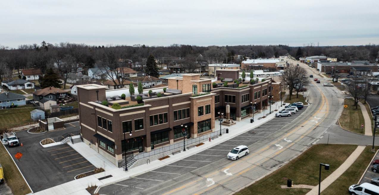 440 Hawley Street - Photo 1