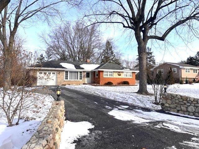 20W150 Pleasantdale Drive - Photo 1