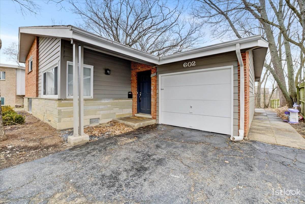 602 Gregg Road - Photo 1