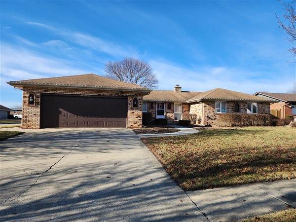 399 Walnut Street - Photo 1