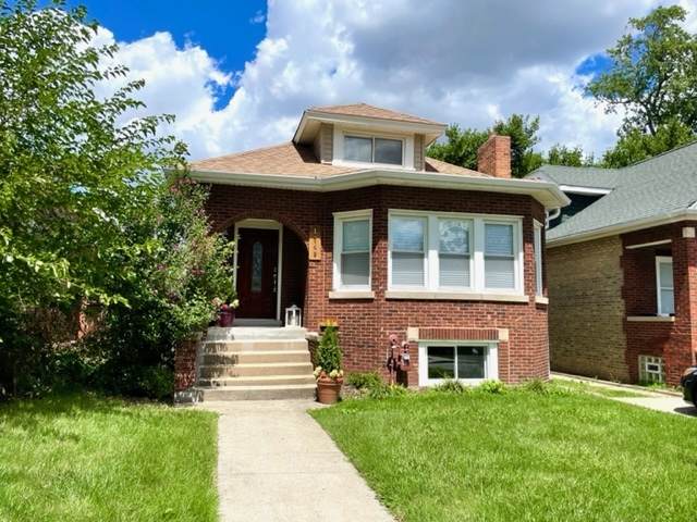 1748 Beverly Glen Parkway - Photo 1