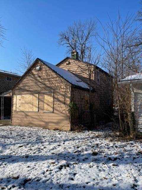 15032 Winchester Avenue - Photo 1