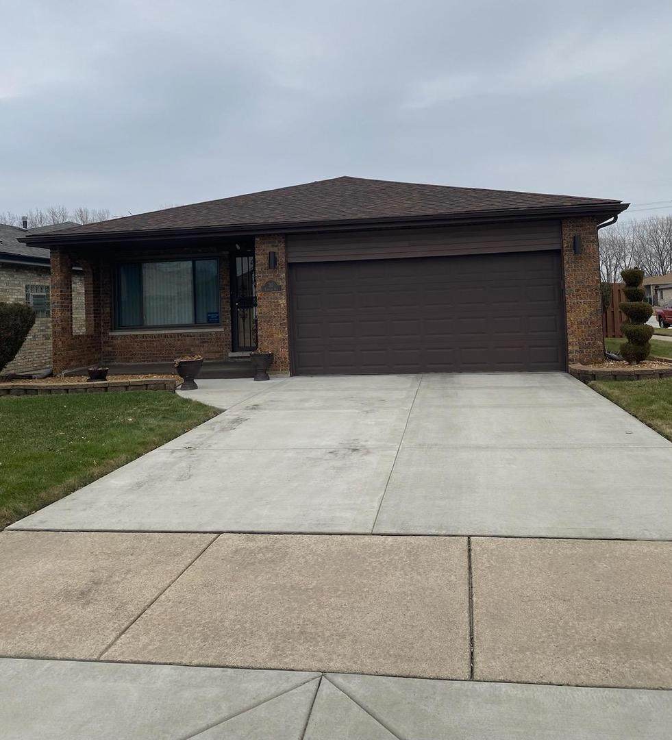 311 Escanaba Avenue - Photo 1